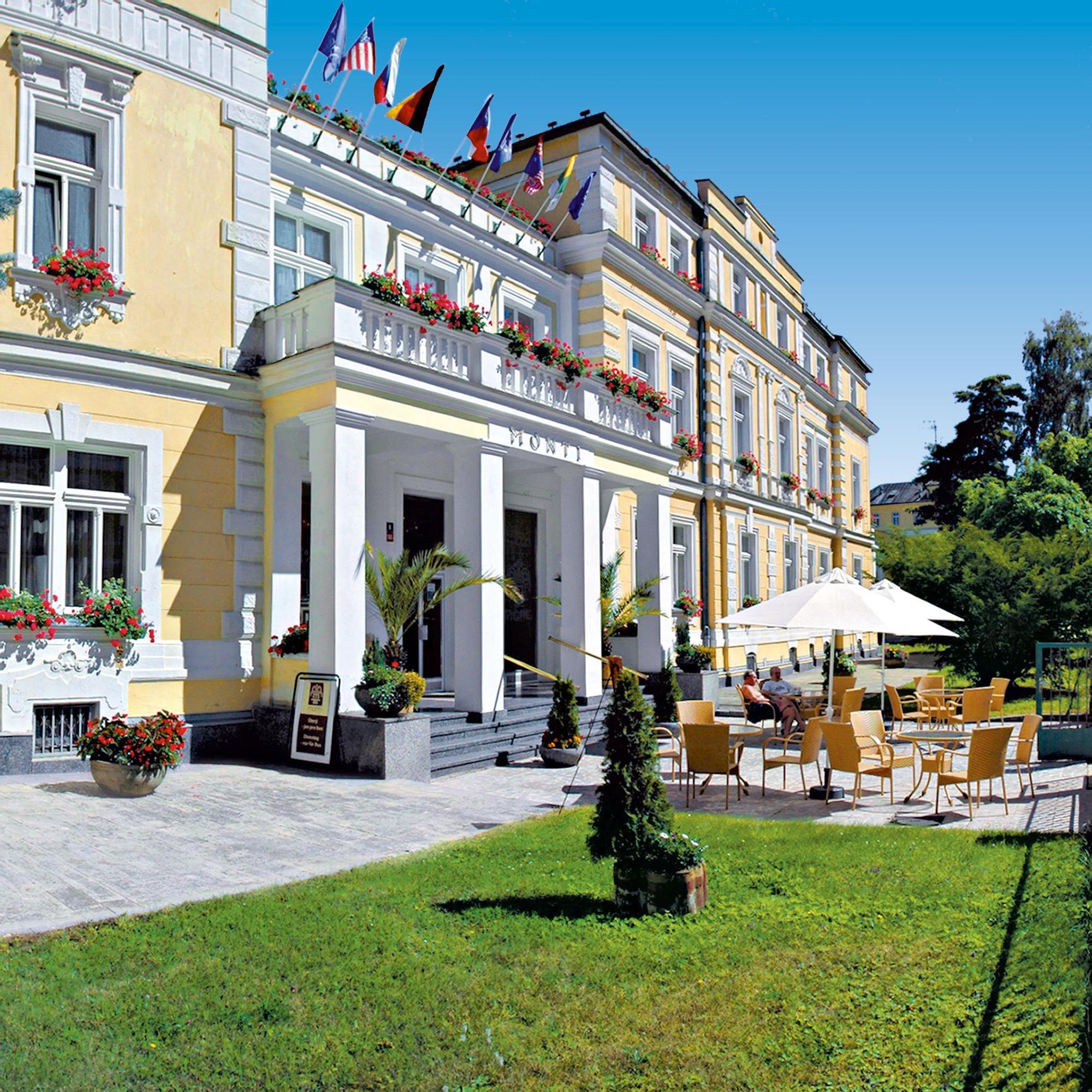 Kurhaus Hotel Bad Bocklet in Bad Bocklet Jetzt günstig buchen!